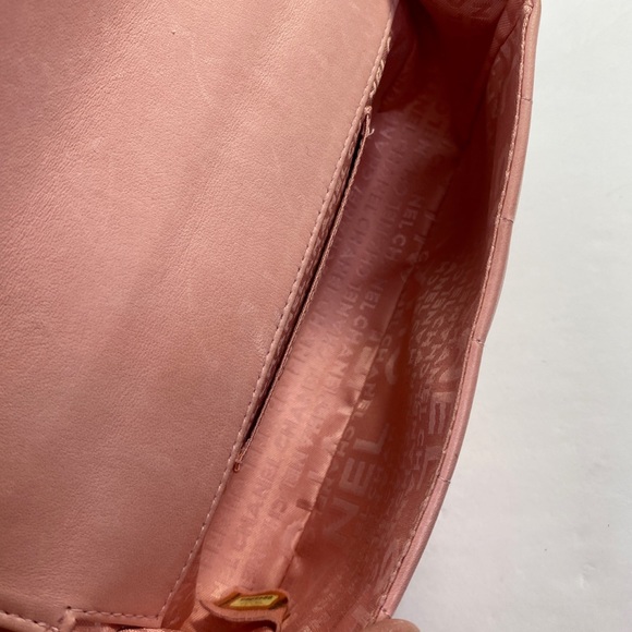 CHANEL Rare Pink Lambskin Single Flap Crossbody - Picture 7 of 16